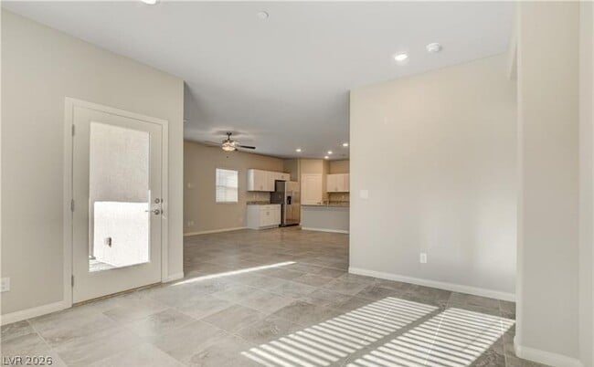 Building Photo - 10293 Sequoia Fls Pl