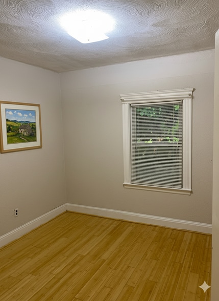 Bedroom 2 - 165 Gaston St