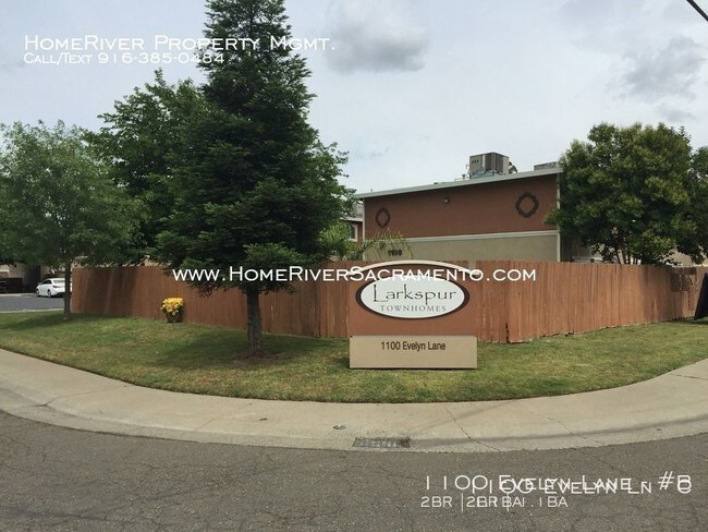 Primary Photo - Spacious Two Bedroom 1.5 Bath Condo