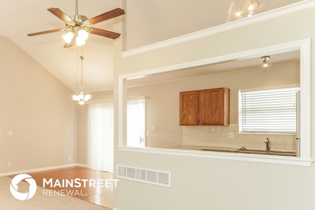 Building Photo - 17320 S Ingrid St