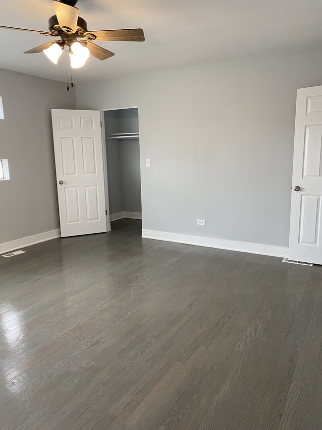 Building Photo - 126 Sibley Blvd