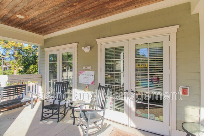 Building Photo - 2244 Ashley Crossing Dr