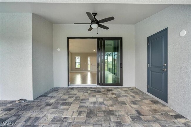 Building Photo - 1241 NW 37th Pl