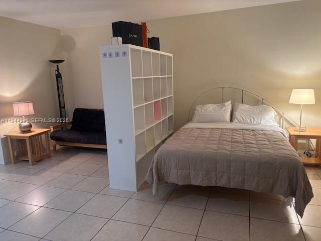 Building Photo - 100 Lincoln Rd