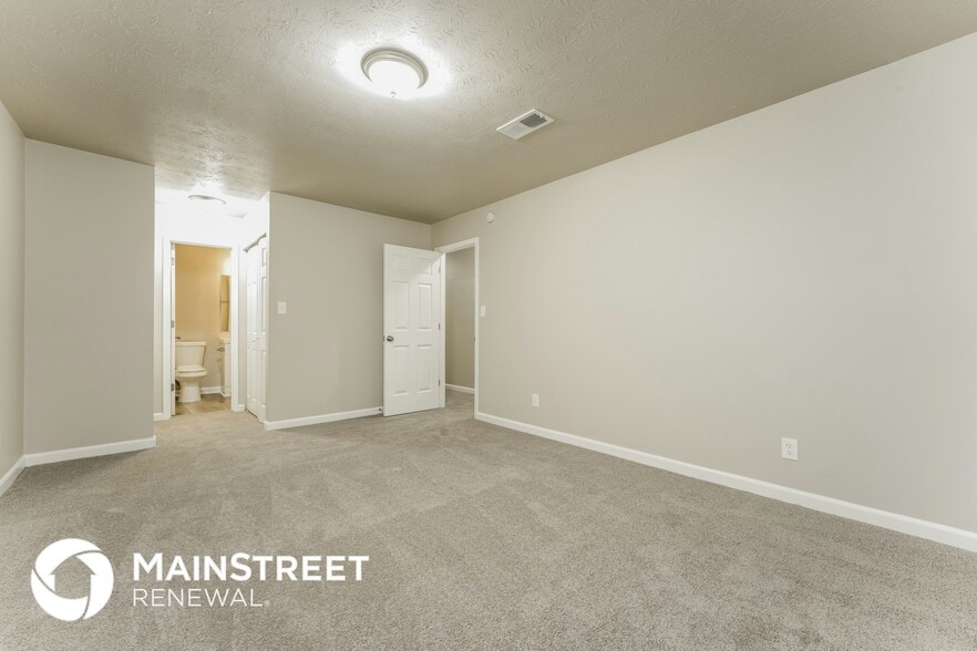 Building Photo - 103 Parkview Dr