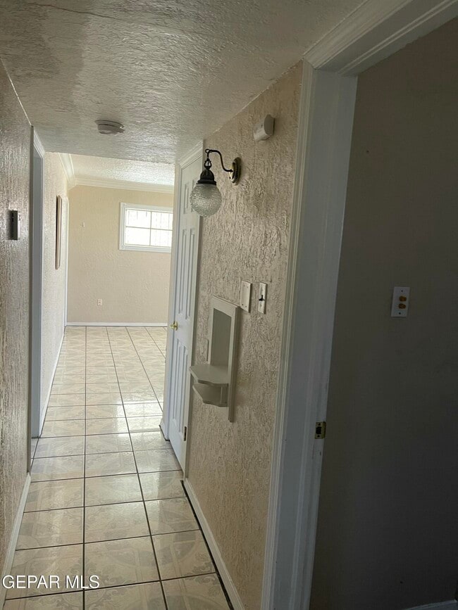 Building Photo - 252 Trinity Pl