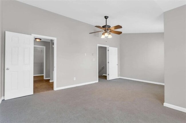 Building Photo - 1955 Durwood Ln