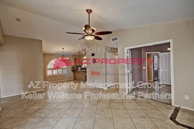 Building Photo - 12725 W Palm Ln