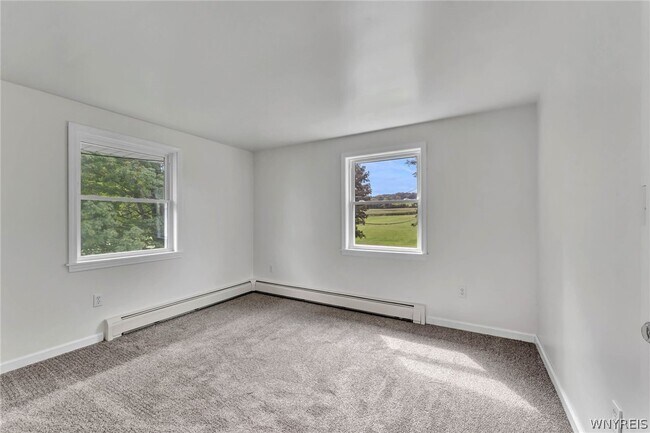 Building Photo - 1733 NY-78