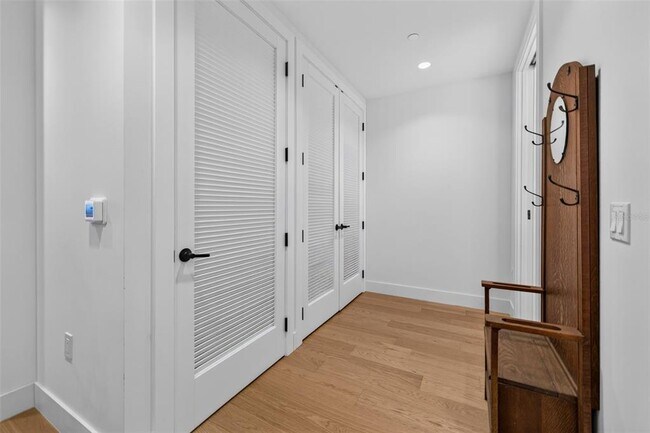 Building Photo - 777 3rd Ave N