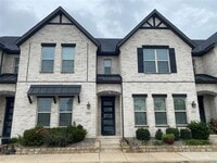 Building Photo - 1919 Diyaa Ct