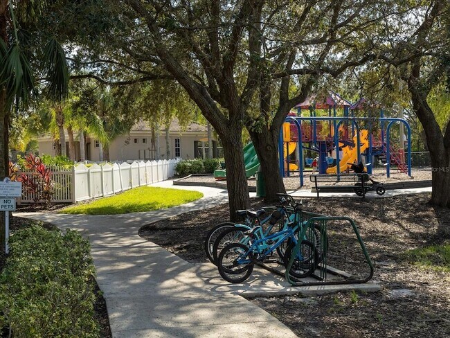 Building Photo - 1041 Buttercup Glen