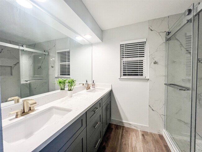 Building Photo - 11507 Willwood Dr