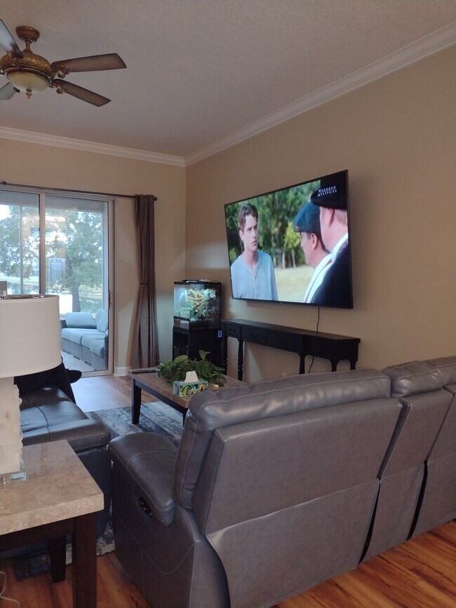 Building Photo - Waterfront Home in Lakes of Mt. Dora
