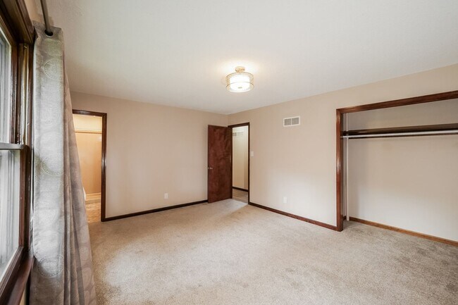 Building Photo - NEW PROPERTY LIVE!!!  LOOK AT THIS GEM!  Schedule A Tour Today!!  More photos coming soon!