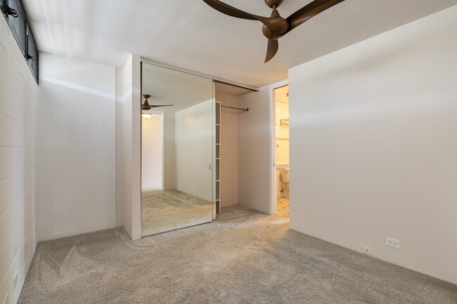 Building Photo - 1 Bed 1 Bath 1 Parking Condo in Makiki