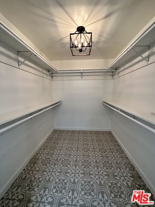 Building Photo - 10850 Remmet Ave