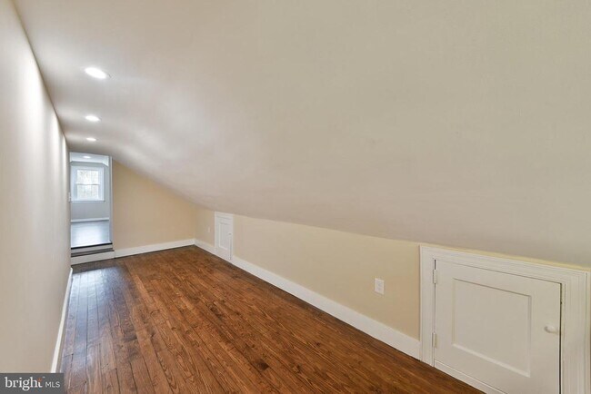 Building Photo - 6166 Mechanicsville Rd