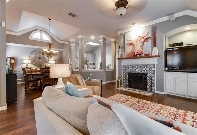 Building Photo - 4721 Ridgedale Dr