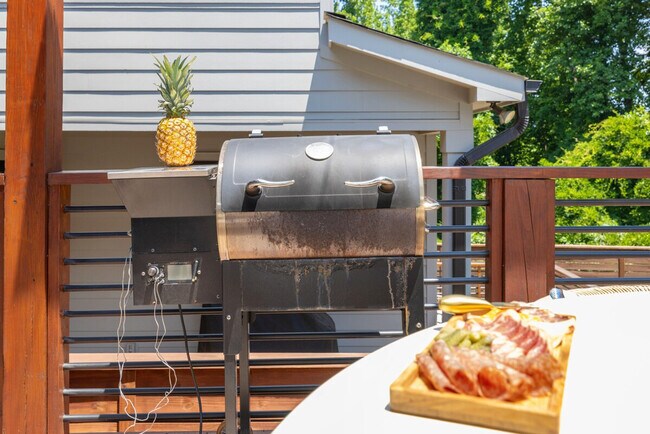 Building Photo - 4235 Raney Way