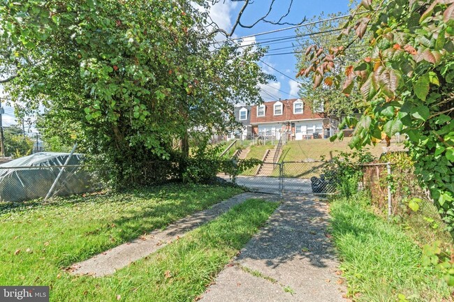 Building Photo - 1628 Wentworth Ave
