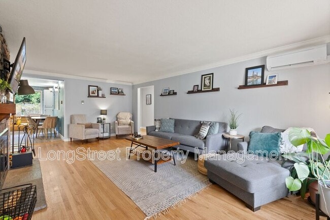 Building Photo - 7788 SE Thompson Rd