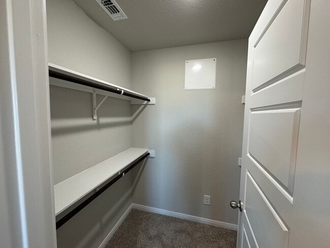 Building Photo - Luxury 3/2.5 2 Story Townhouse in NBTX