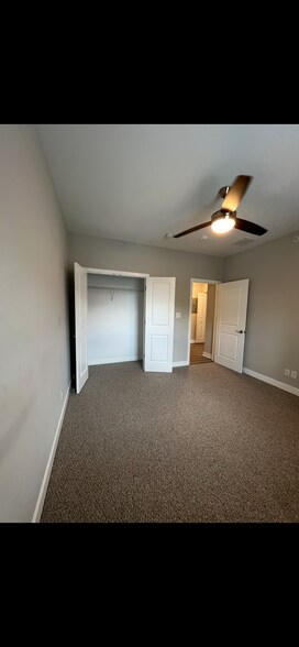 Building Photo - 1309 N Scott St