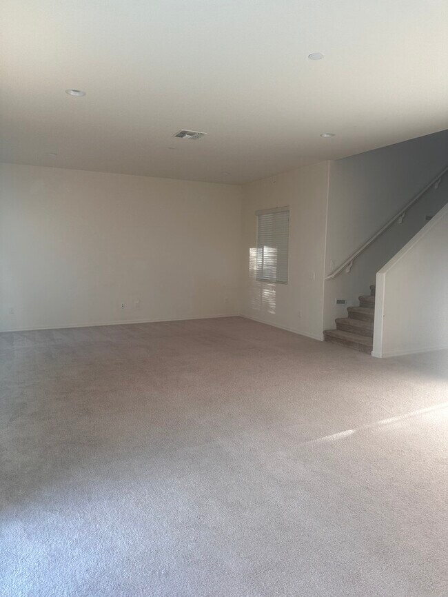 Building Photo - Large Home in Oro Valley