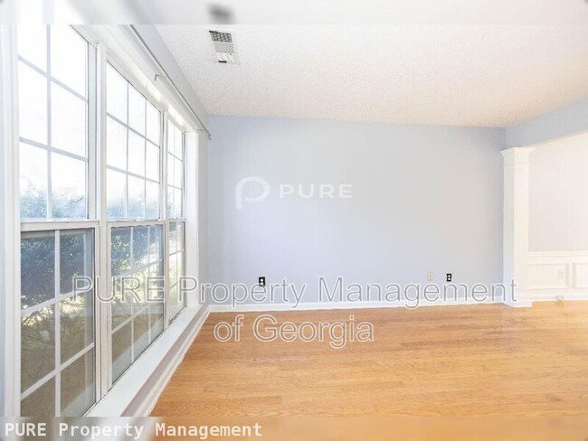 Building Photo - 457 Darter Dr NW