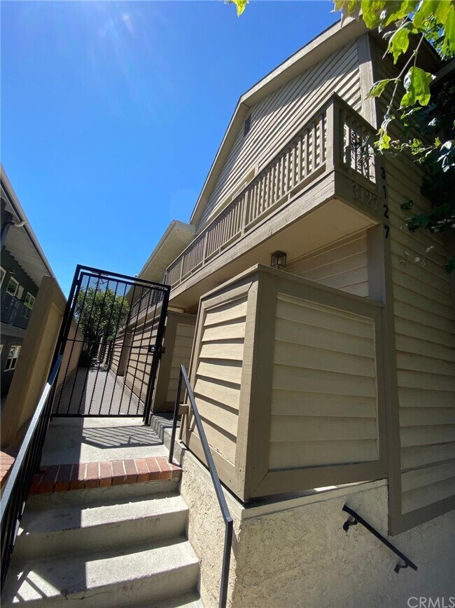 Building Photo - 3127 Bagley Ave