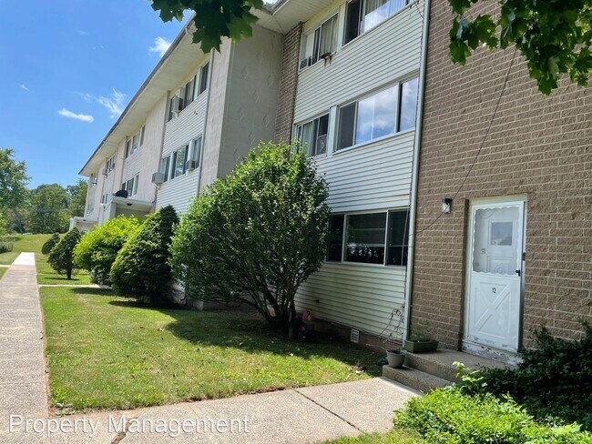 Primary Photo - 1 br, 1 bath House - 12 Sigwin Circle - Fu...