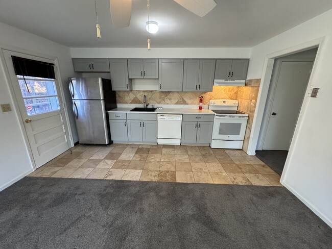 New Kitchen with Quartz Countertop & Tile Floor - 16 Oenoke Plz