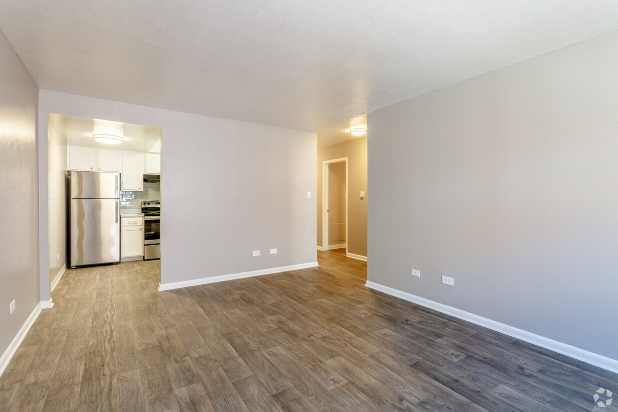 Asbury Plaza Denver Co Apartment Finder