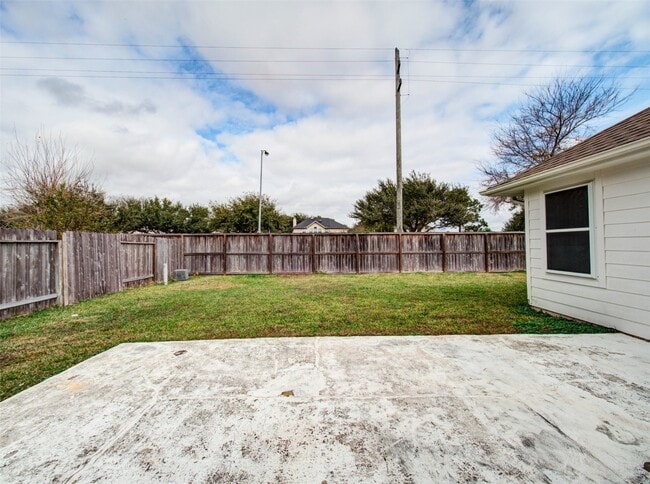 Building Photo - 15106 Brookwood Bridge Ln