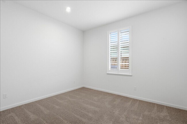 Building Photo - 7503 Allan Detrick Ave