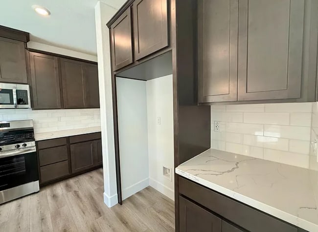 Building Photo - Breath-Taking Roseville 3/3 (Morgan Creek)-BRAND NEW!  See below for viewings!