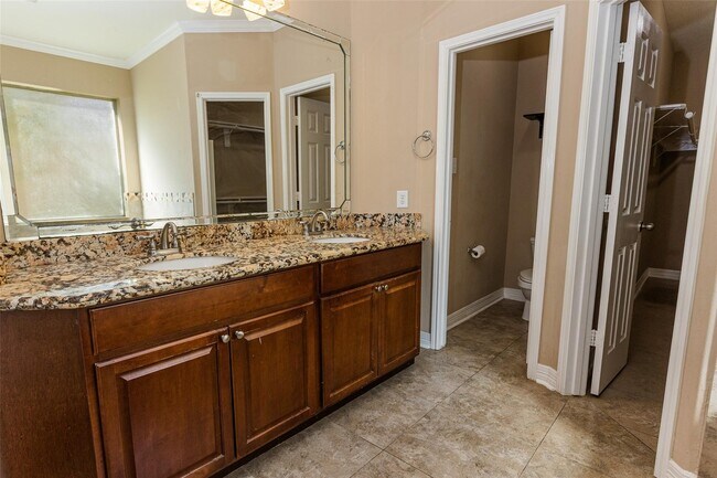 Building Photo - 25311 Hamden Valley Dr