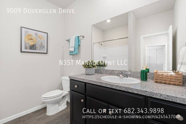 Building Photo - 9009 Doverglen Dr