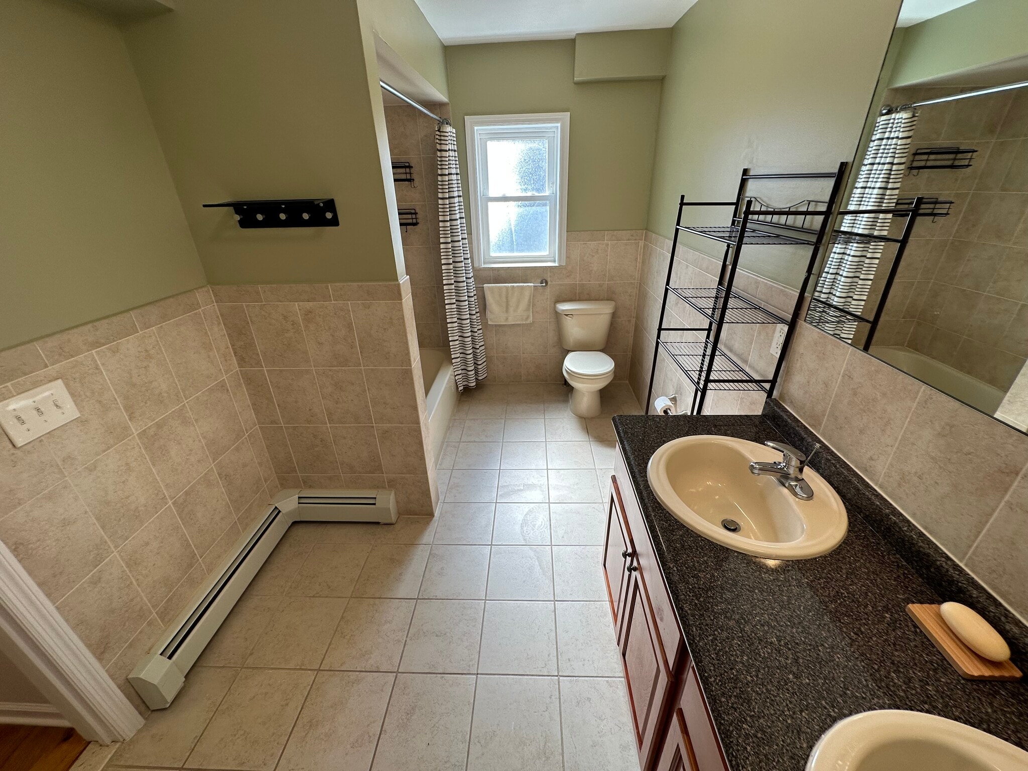 Bathroom - 46 Wedgewood Dr