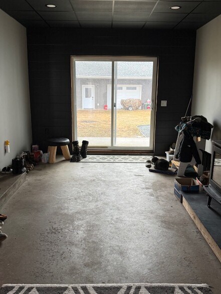 "bonus room" - 3118 31st St S