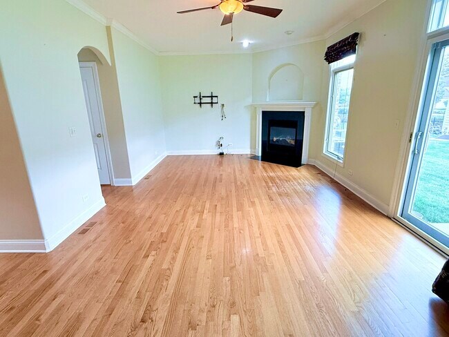 Building Photo - 168 Mayo Ct
