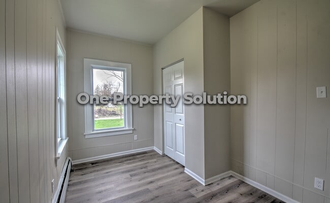 Building Photo - 3612 Van Buren St