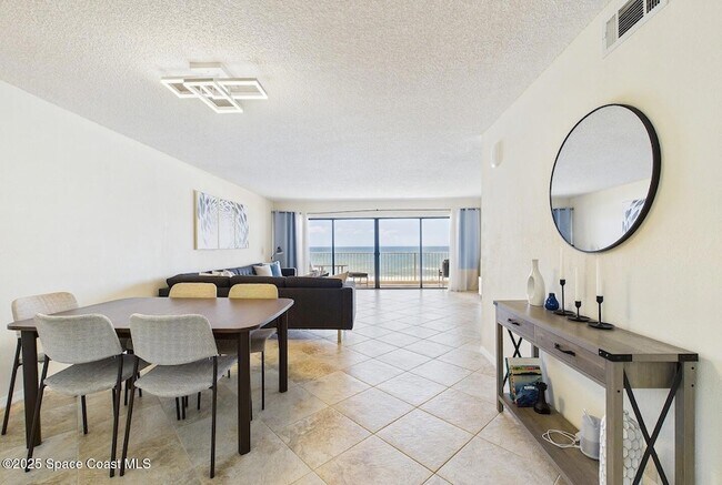 Building Photo - 55 N 4th St