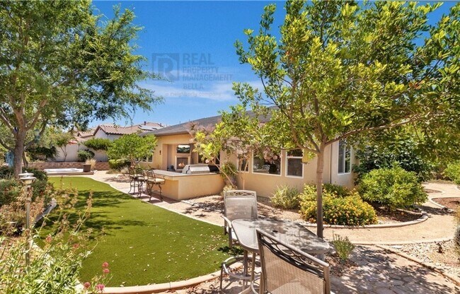 Building Photo - 32176 Golden Eye Dr