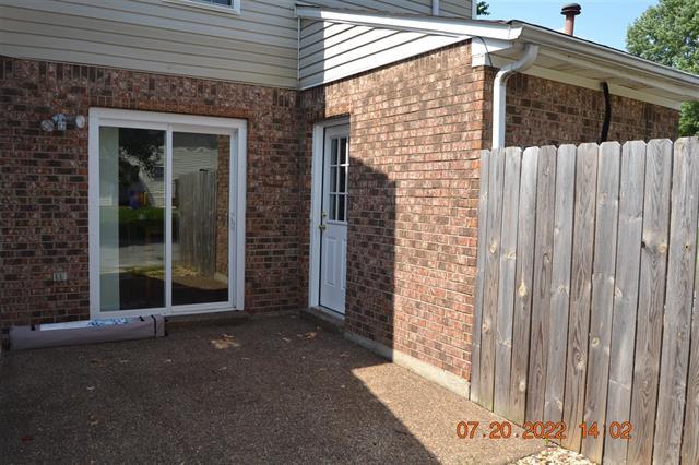 Building Photo - 126 Westwood Cir