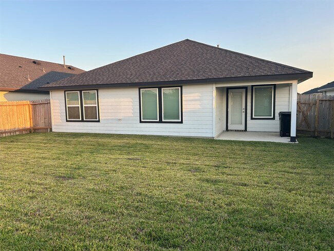 Building Photo - 1123 Sommerville Dr