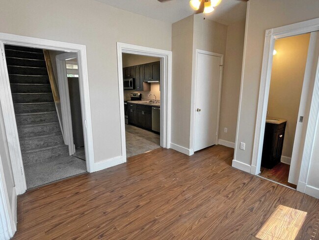 Building Photo - (SOLD) 113-115 E Main Street