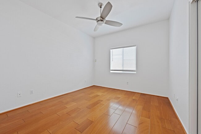 Building Photo - 78191 Sombrero Ct