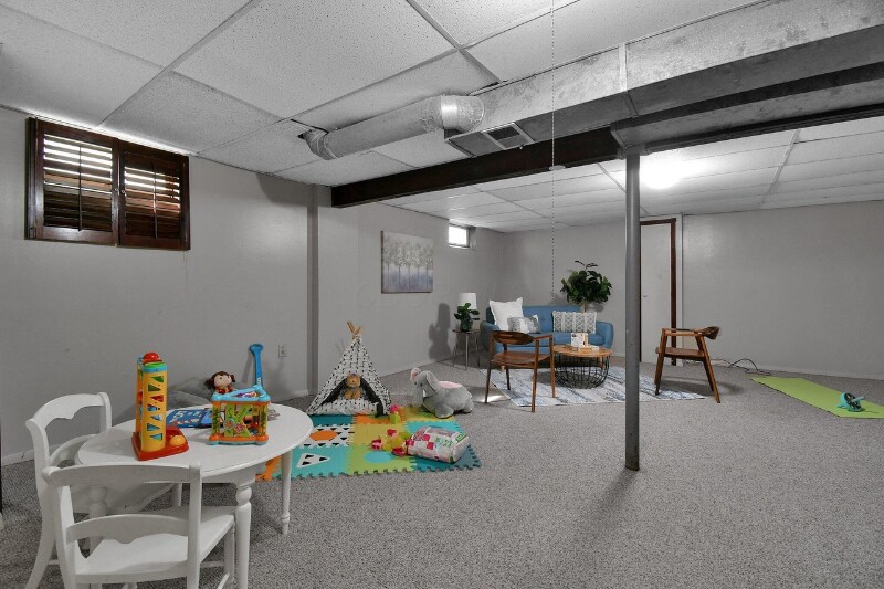 Building Photo - 3102 Dewbourne Dr